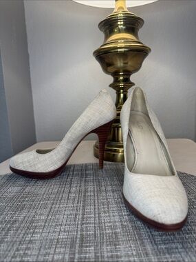 ALDO Cream Fabric High Heels with Brown Stacked Heel